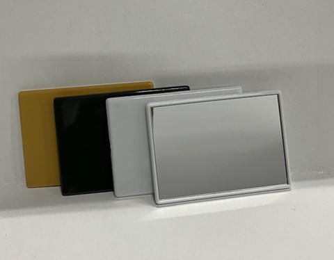 Titania Taskespejl Firk.  Ass. 1550